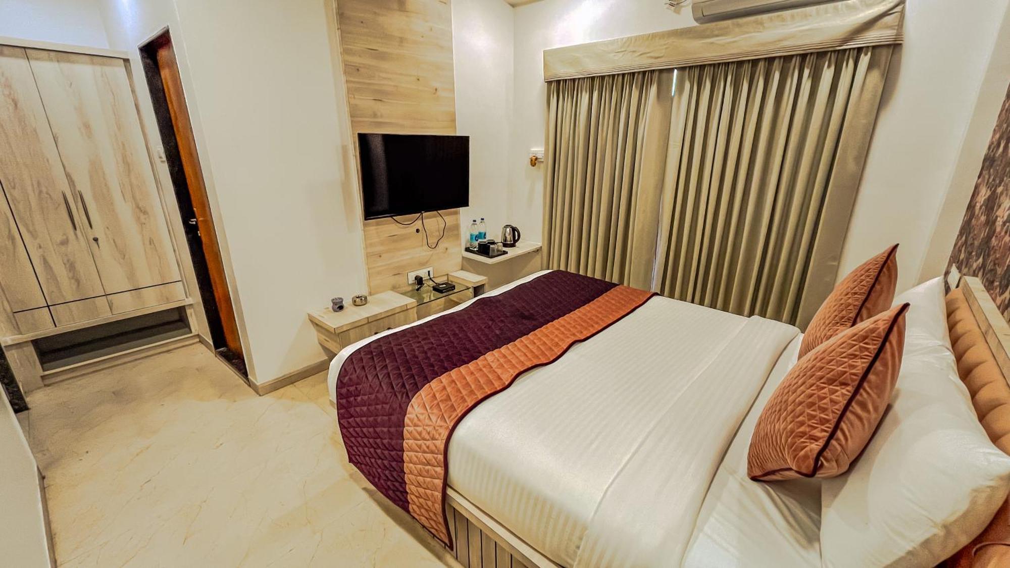 Regenta Bharti Amusement & Adventure Resort Pune, Urulikanchan Uruli Kānchān Eksteriør billede