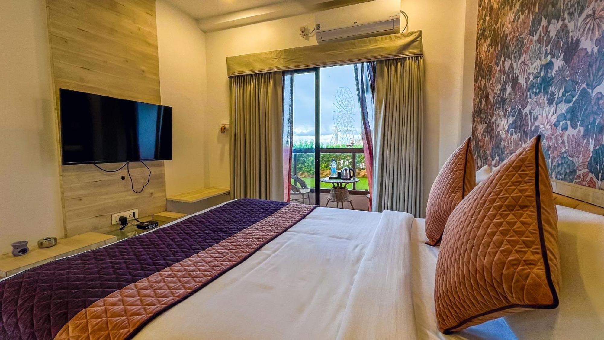 Regenta Bharti Amusement & Adventure Resort Pune, Urulikanchan Uruli Kānchān Eksteriør billede
